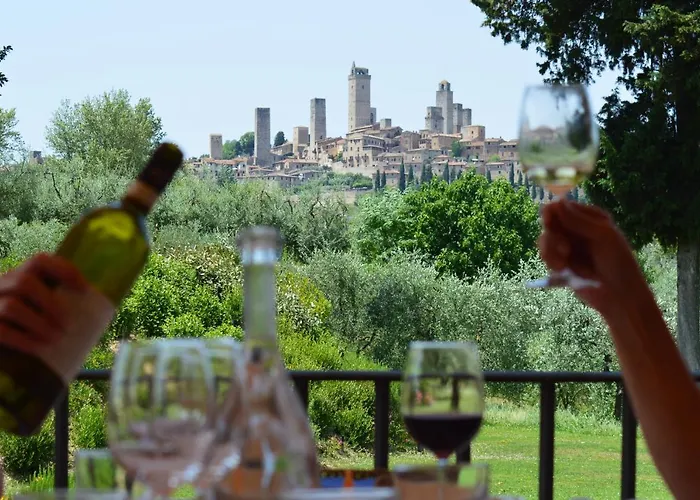 Tenuta Guardastelle - Agriturismo And Vineyard San Gimignano